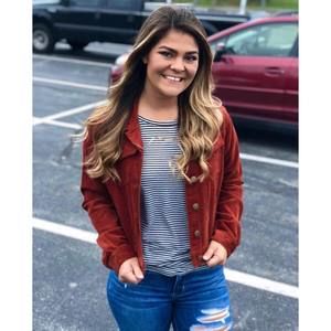 Meet your Posher, Maria